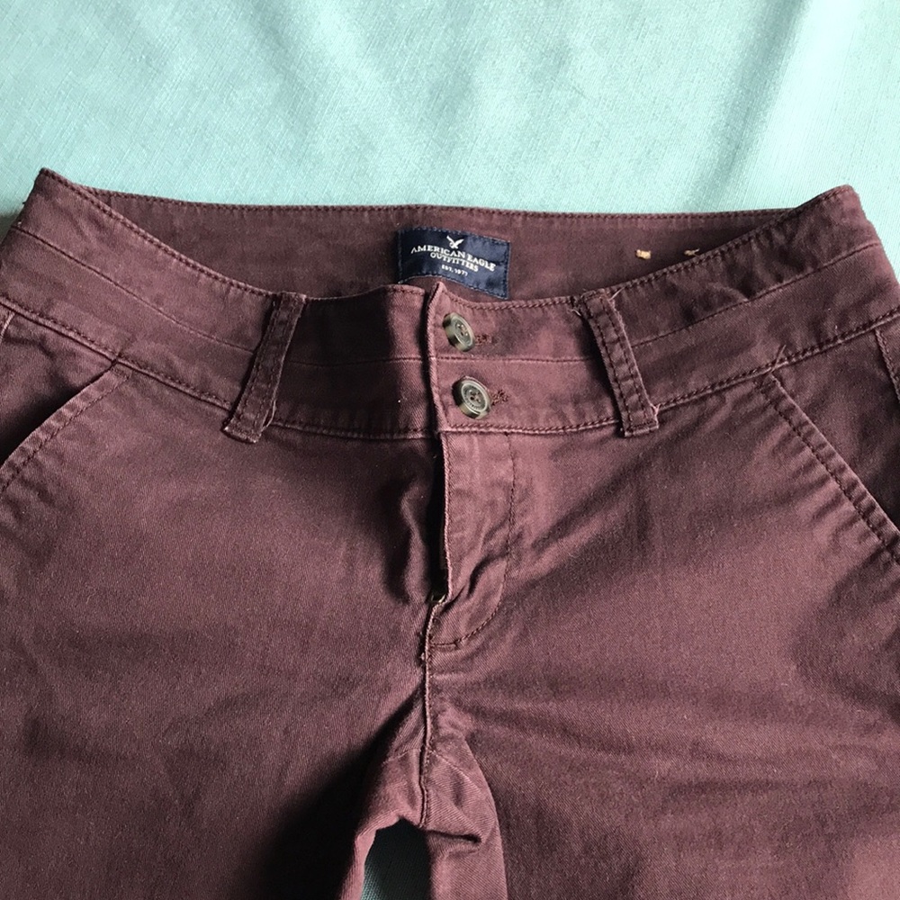 American Eagle 🦅 burgundy skinny chino